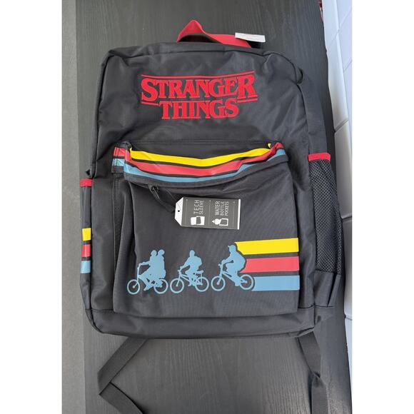 NEW Bioworld x Stranger Things Logo & Silhouettes 18.5\